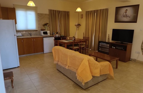 Pissouri Villa | Kapsalia Holiday Villa No. 5