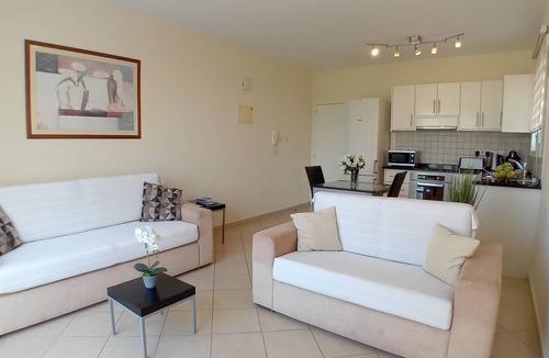 Paphos Apartment | Kato Paphos Suites - 1-Bed Apartment, Great location, Pool view, Wi-Fi & a/c.
