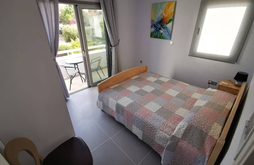 Chlorakas House | King Alexander Villa am Meer by Interhome