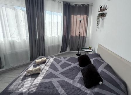 Larnaca Hostel | Kypa rooms 50 steps to the beach