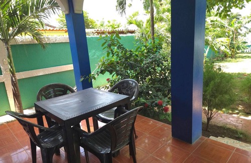 Bouvet Island Hotel | La Casa de la Playa - Oceanfront - Sleeps 11