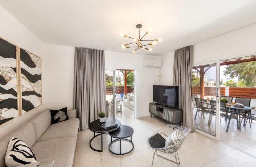 Pervolia Villa | Larnaca Seaside Villa Marina 44