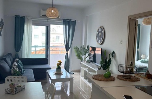 Larnaca City Centre Apartment | Lazuli Sea View Beachfront - Ap Finikoudes