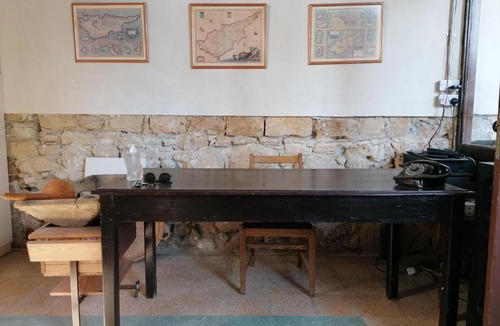 Larnaca City Centre Hostel | Le Mat Hostel
