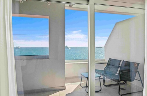 Historical Center Apartment | Limassol Seaside Residences 02