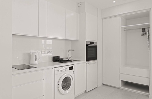 Historical Center Apartment | Limassol Seaside Residences 05