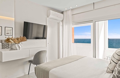 Historical Center Apartment | Limassol Seaside Residences 02