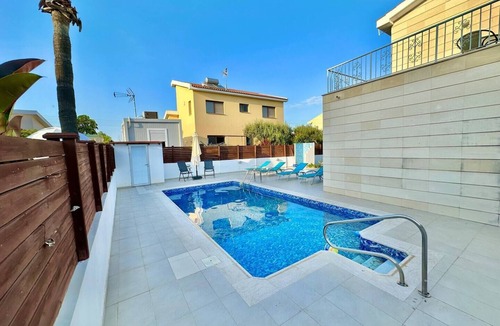 Pyla House | Lovely Pool Villa in Pyla