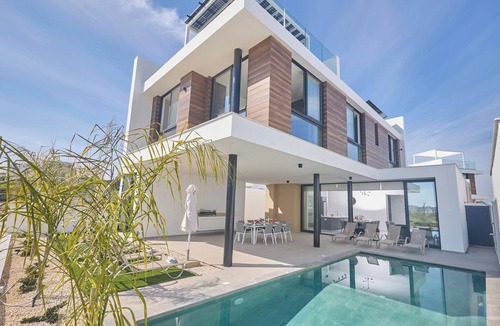 Pernera Villa | Luxury 5 bedroom villa with pool and a roof garden in the center of Protaras