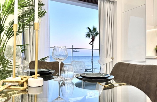 Paphos Apartment | Luxury Apartment at the Harbor