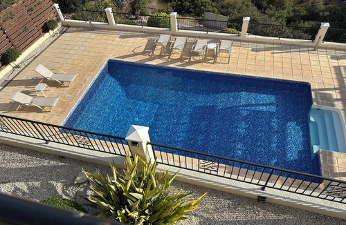 Peyia Town Villa | Luxury Private 3 bedroom (sleeps 6)Villa, Breathtaking Views & 200mbps Wi-Fi