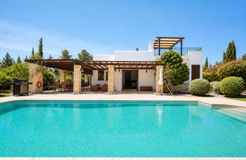 Aphrodite Hills Villa | Luxury Villa With Private Pool in Aphrodite Hills