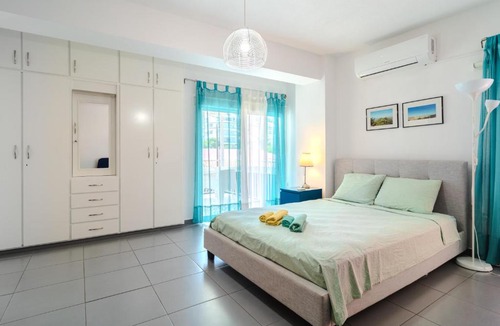 Larnaca Apartment | Mackenzie Blu Beach Studio