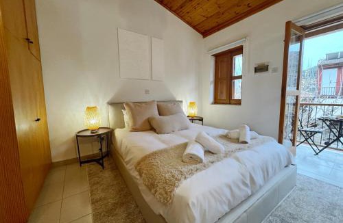 Omodos Apartment | Maison Damianou Elegant Loft