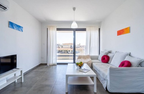 Larnaca Apartment | Maryam's 2-BR Apt Facing Larnaca Harbor W/Pool