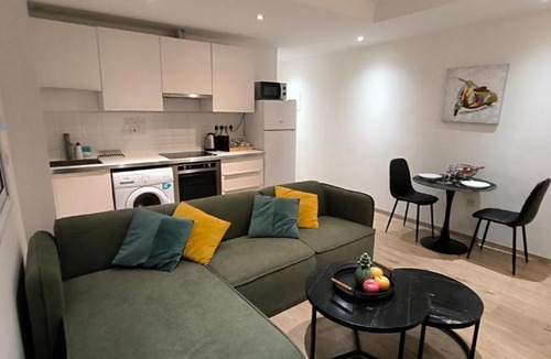 City Centre Apartment | Mnasiadou Sky Residence