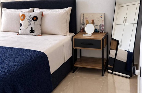 Zeytinlik Apartment | Modern 2+1 Apartment In Girne City Center Daily Rental Home Close To City Center