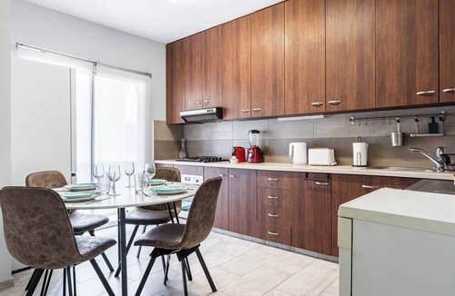 Neapolis Apartment | Modern 2BR Apartment in Central Limassol – Comfort & Convenience