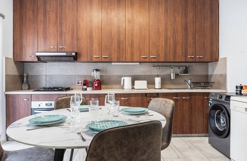 Neapolis Apartment | Modern 2BR Apartment in Central Limassol – Comfort & Convenience