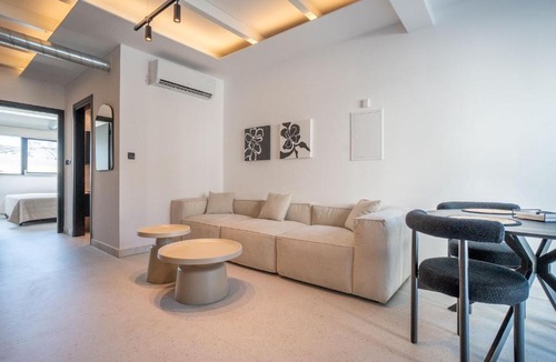 Old Town Apartment | Modern 2BR-Old Town Pafos
