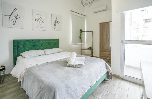 Historical Center Apartment | Modern Apartment Valentino GL144