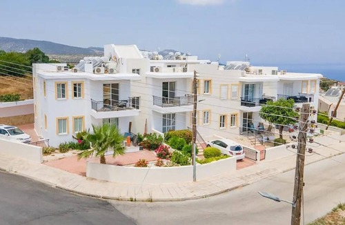 Latchi Apartment | Modern stylish 2 bedroom apartment with communal pool in Neo Chorio Village