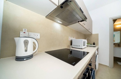 Aglantzia Condo | New 1 bedroom flat next to the university