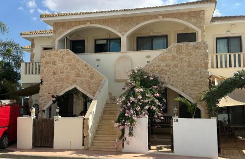 Avgorou Apartment | NEW - Agia Marina - Rural Retreat with Shared Pool & Parking