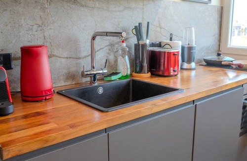 Historical Center Apartment | New Beautiful Loft 4.98 Super Host & Sea Access
