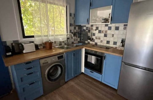 Paphos Apartment | Newly Renovated Apt with Private Garden - 7 Min Walk to Beach