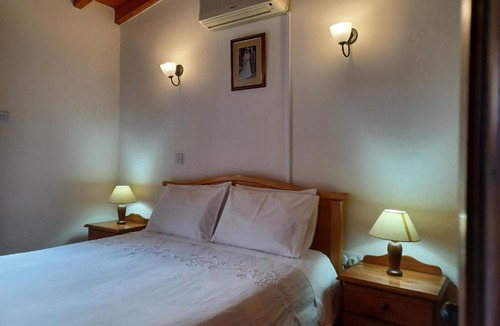 Tochni Apartment | Niovi House