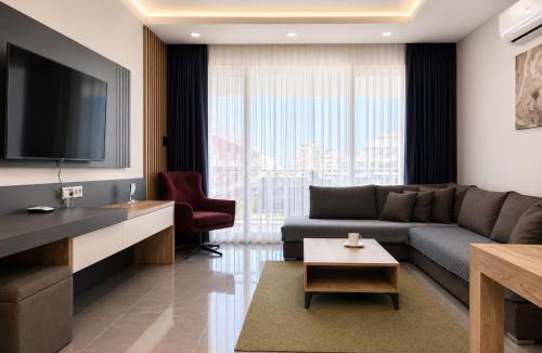 Trikomo Apartment | Nothern Cyprus Courtyard Long Beach Collection Resort & Spa
