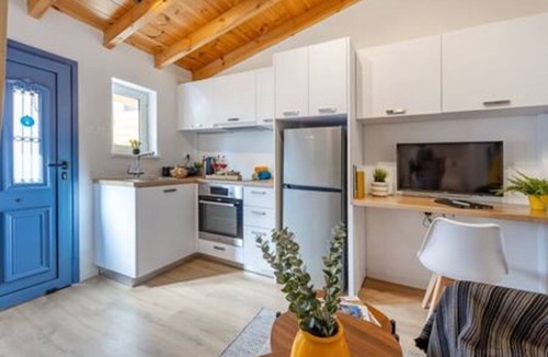 Limassol Apartment | Olga Apt 4 - lovely studio on ground floor