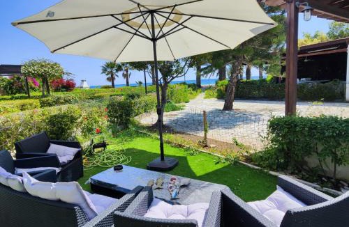 Larnaca House | Pampering Beach Dream, A Stunning Luxury Retreat at Yialos Village
