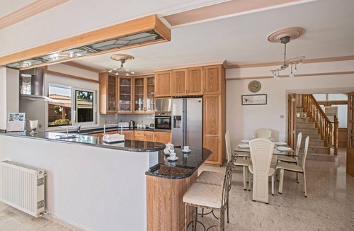 Paralimni Villa | Papas Family Villa with Private Pool WheelChair accessible