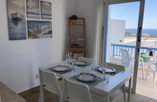 Chlorakas Apartment | Paphos - 2 Bed Apt, Amazing Sea Views, Pool, 15 Min Walk to Beach