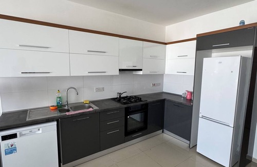 Zeytinlik Apartment | Peaceful 2-bedroom apartment with AC in charming Girne