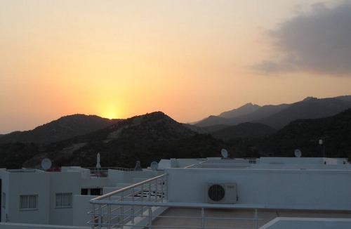 Tatlisu Apartment | Penthouse With Breathtaking Panoramic Views of Mediterranean sea and Mountain
