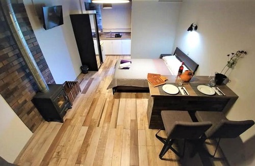 Askas House | Perneia Rooms