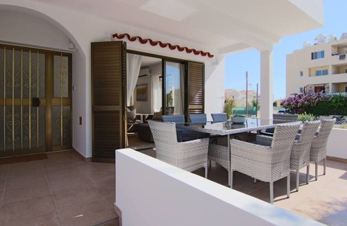 Paphos Apartment | Phaedrus Living: City View Luxury Flat Androcleous