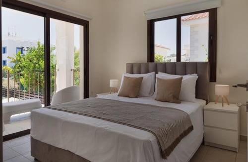 Cape Greko Villa | Phaedrus Living Luxury Villa Green Bay