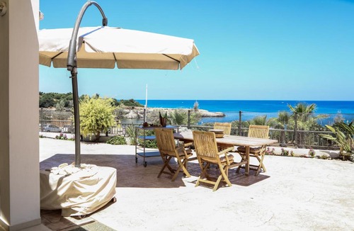 Kapparis Villa | Phaedrus Living: Seaside Luxury Villa Anafi