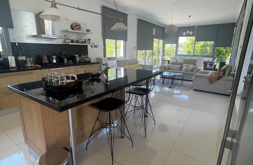 Kyrenia District Villa | Private Villa in Lapta with Pool, Sea & Mountain View