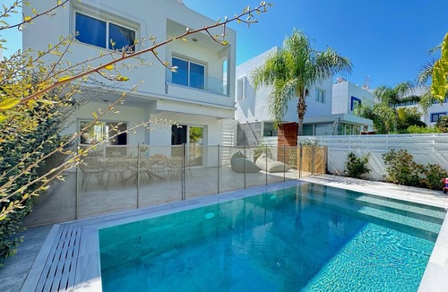 Protaras Villa | Protaras Seaside Serenity - Konnos Beach