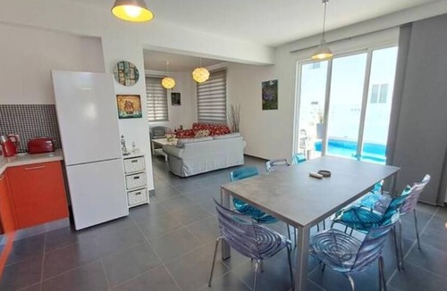 Paralimni House | Relaxing Avra Villa