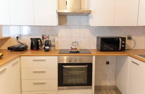 Larnaca Apartment | Relaxing Holiday Apartment in Larnaca