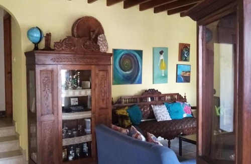 Agios Athanasios House | Room in a Traditional House near the sea