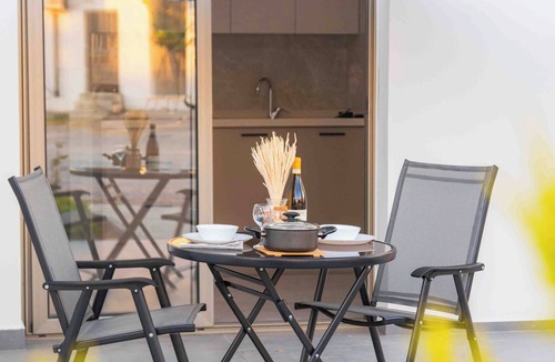 Karaoglanoglu House | Row 7 Holiday Homes