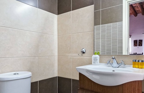 Vasa Koilaniou Apartment | Sanders Village - Pleasant Studio w - Garden View