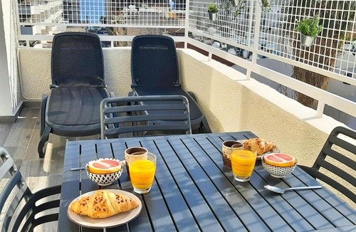 Historical Center Apartment | Sea Breeze Central, 2bed
